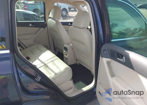 2016 Volkswagen Tiguan Sel из США, поврежденный, VIN WVGAV7AX2GW591994